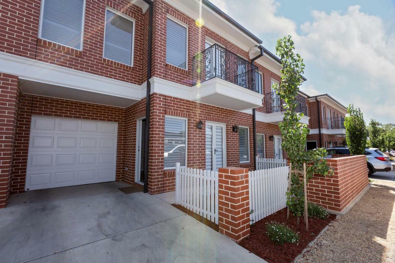 Best Central Wagga Townhouse Villa Wagga Wagga Exterior photo